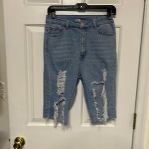 U jean shorts of California,size 11/12 skinny